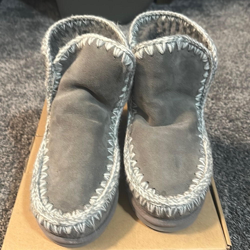 Mou Eskimo low cut boots